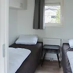 Veluwelodge Xl With Hot Tub 6 Persons Campsite Voorthuizen