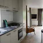 مكان تخييم Veluwelodge Xl With Hot Tub 6 Persons فورتهاوزن